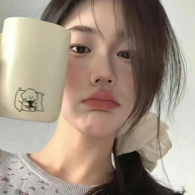 黄阿丽：小眼镜蛇